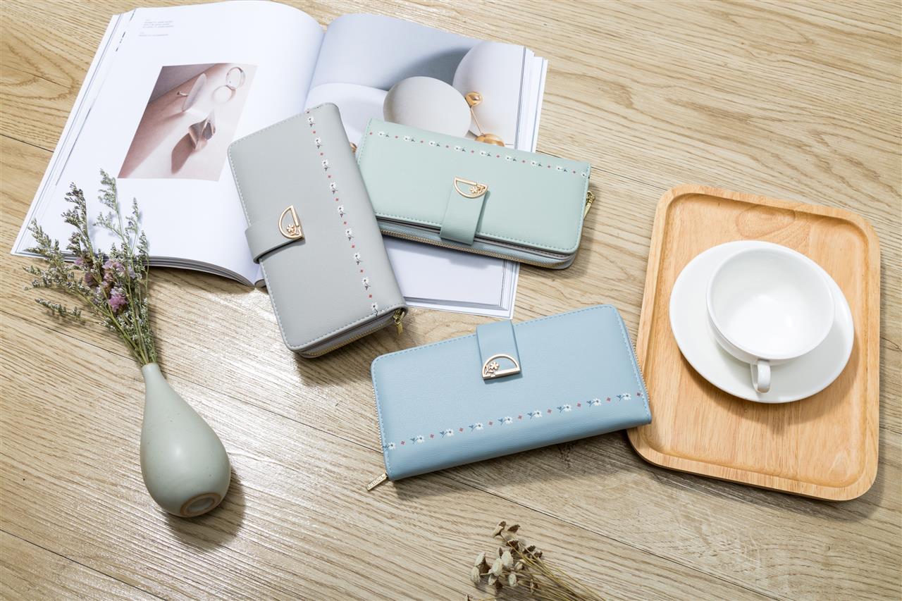 Ladies Folding Coin Purse