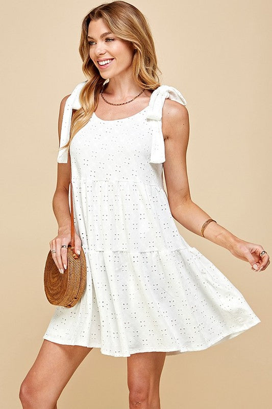 SOLID HOLLOW TIERED MIDI DRESS WITH RIBBON TIE