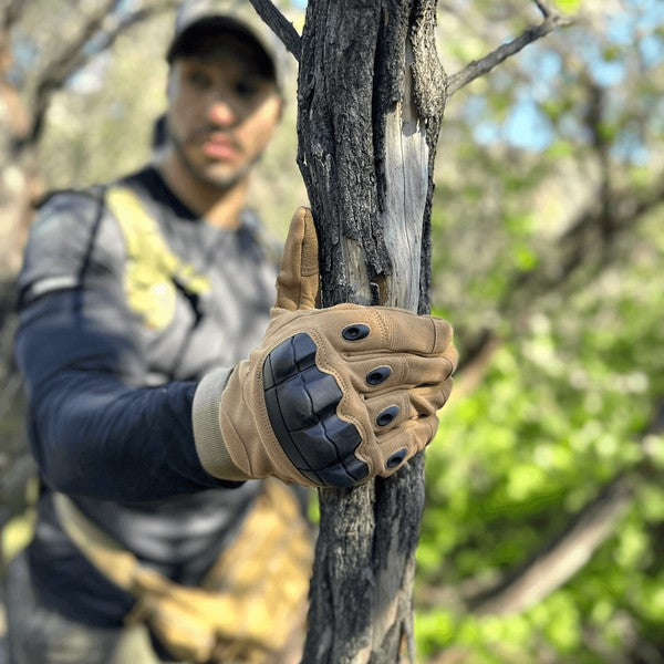 Stay in the action without missing a message. These Airsoft Gloves with Touchscreen Fingertip Capability are built for combat, training, and outdoor missions—while keeping you connected. With reinforced protection and smart tech integration, they deliver the perfect balance of durability, dexterity, and digital access.