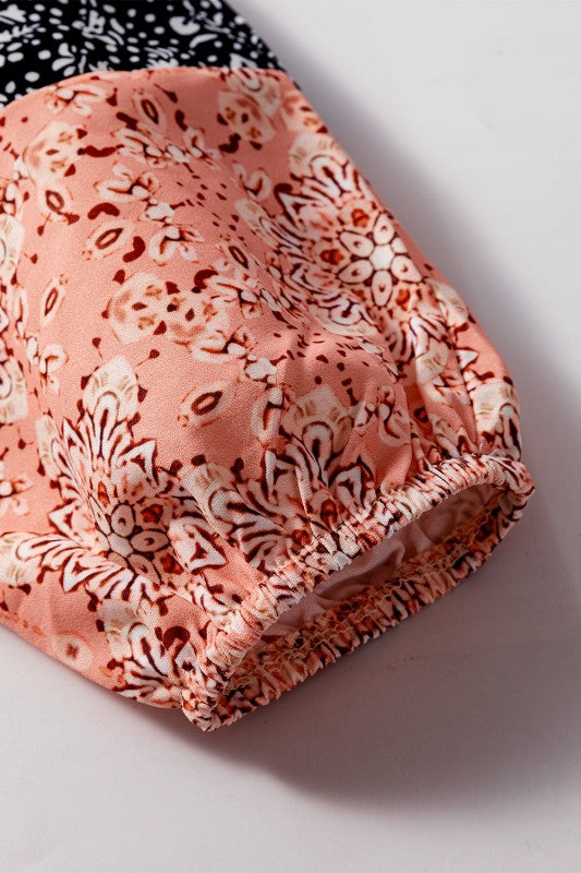 Sleeve length about 49-50 cm, depending on size; roomy underarm fit.