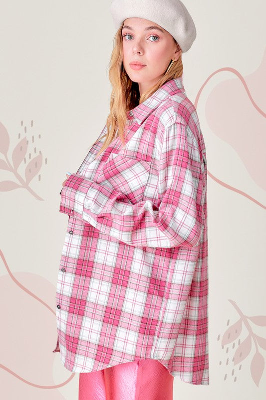 Regular fit — not too tight, not too oversized.