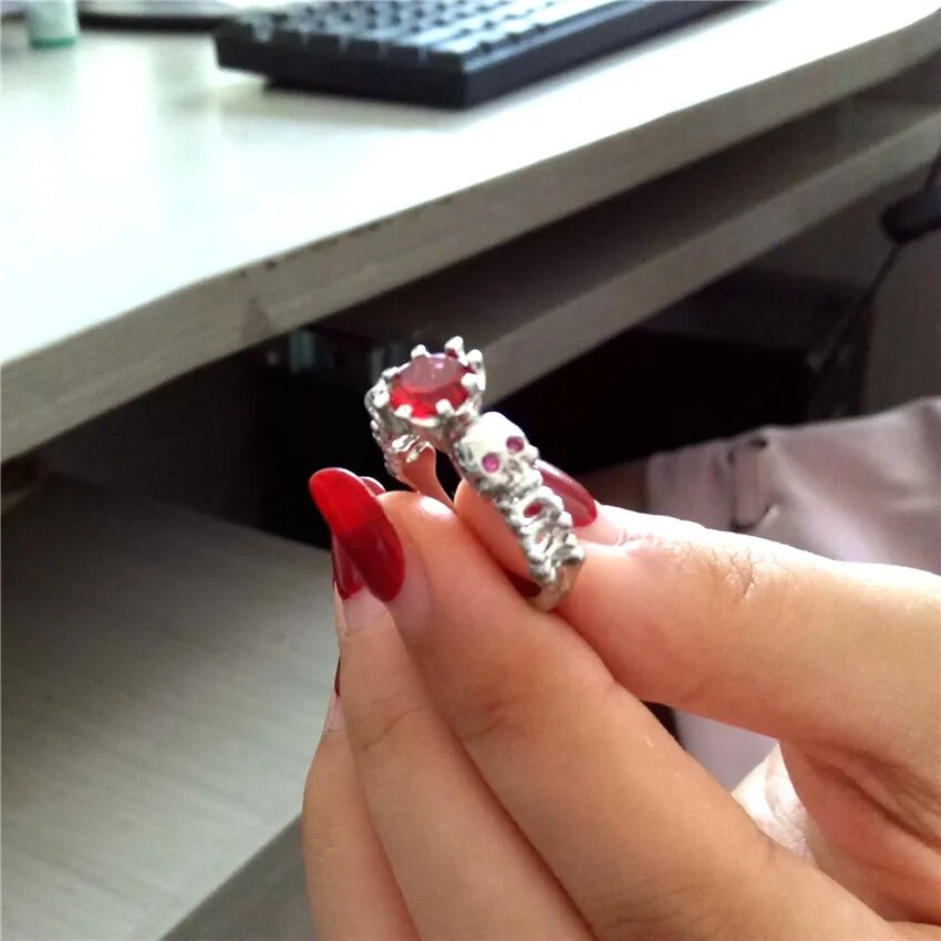 US STOCK Uloveido Red Ring Female Cubic Zirconia Skull Silver Color Ring for Women Christmas Party Jewellery Gift Halloween Y193