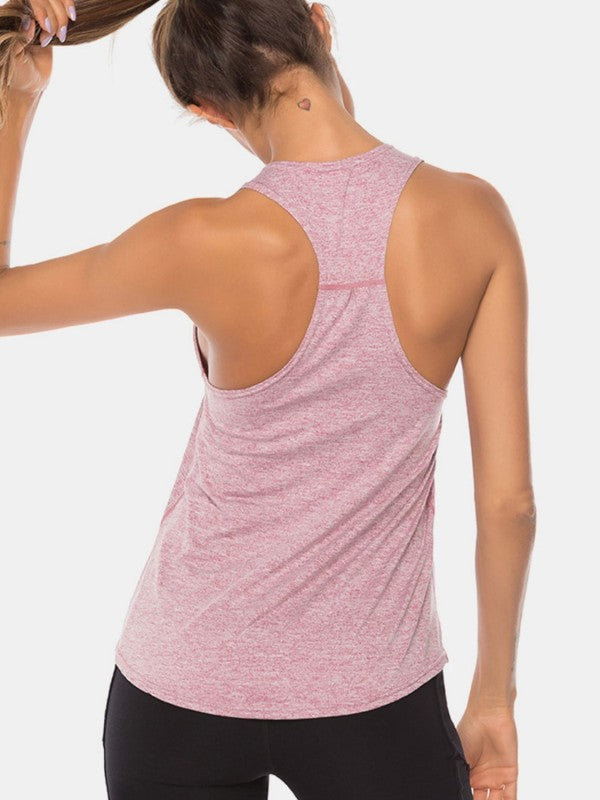 The JupiterGear Scoop-Neck Long Tank Top is that one piece you’ll reach for again and again. With a flattering scoop neckline and a longer length that gives you coverage where you want it, this tank is perfect solo or layered under your favorite jacket, hoodie, or cardigan.