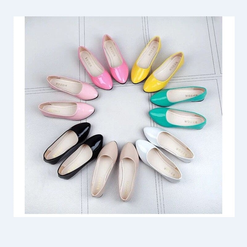 foreign trade Big size 43 Flat shoes Small Hanging bead Toenail Women's Shoes new pattern summer Sandals female Flat heel student Internet celebrity fashionable