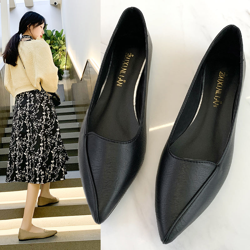 Flat shoes female 2021 early spring new pattern Sharp point Flat bottom comfort Doug shoes Internet celebrity Soft skin soft sole Versatile Ladle shoes tide