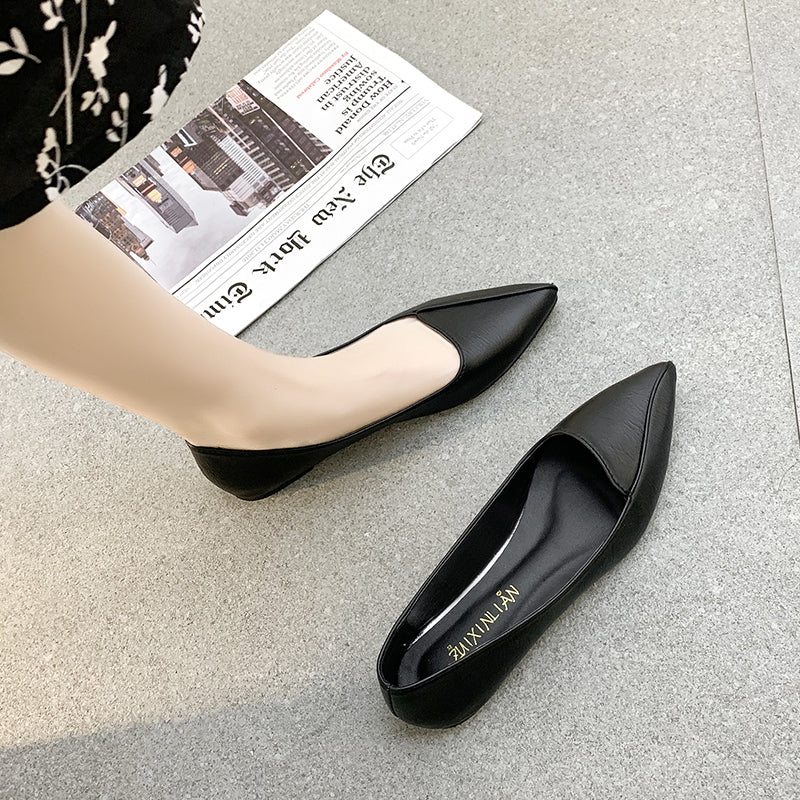 Flat shoes female 2021 early spring new pattern Sharp point Flat bottom comfort Doug shoes Internet celebrity Soft skin soft sole Versatile Ladle shoes tide