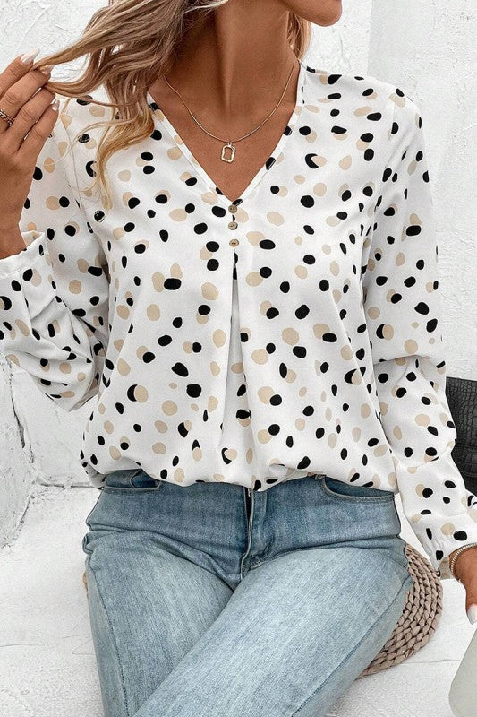 Relaxed but tailored cut for a flattering silhouette.