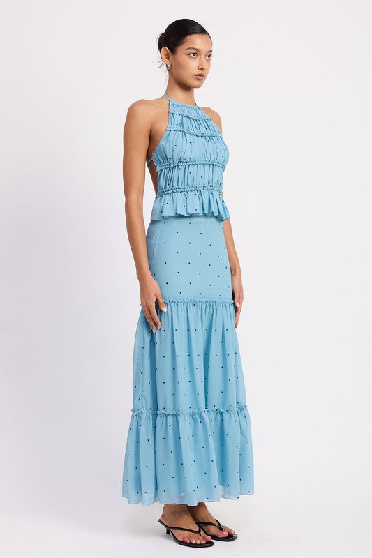 Lightweight material—ideal for evening wear or warm weather.