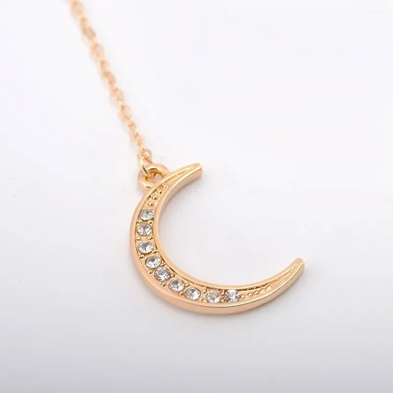 Fashion Simple Star Moon Charm Necklace Delicate Clavicle Chain Zircon Necklace for Women Wedding Party Birthday Jewelry Gift