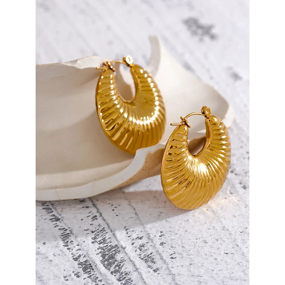 Yhpup 30mm Round Metal Hollow Chunky Hoop Earrings for Women Gold Color Stainless Steel Statement Fashion Jewelry Waterproof