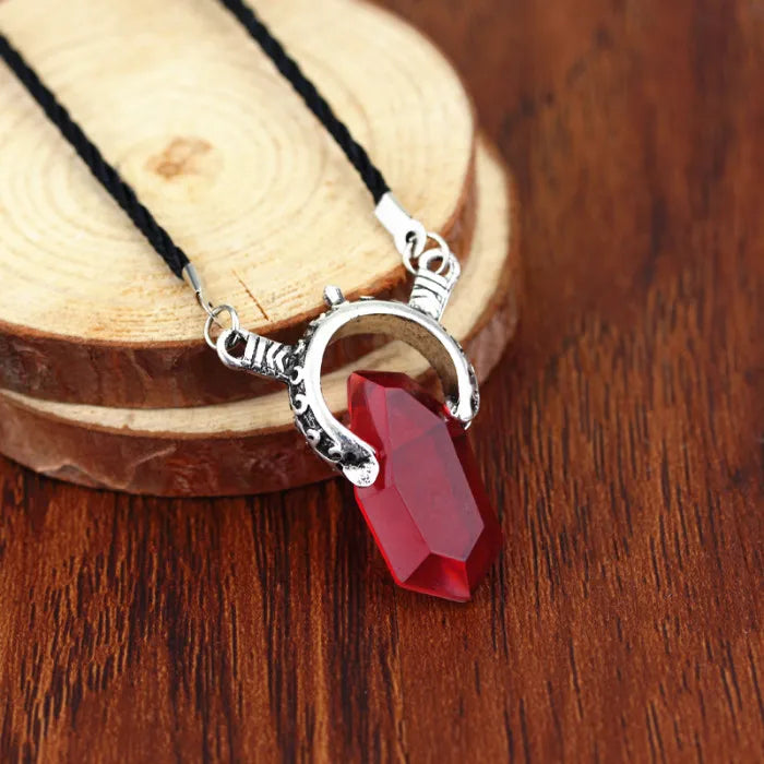 DMC Devil Maycry Pendant Necklace Devil Hunter Dante Perfect Amulet Red Crystal Necklaces for Women Men Choker Jewelry