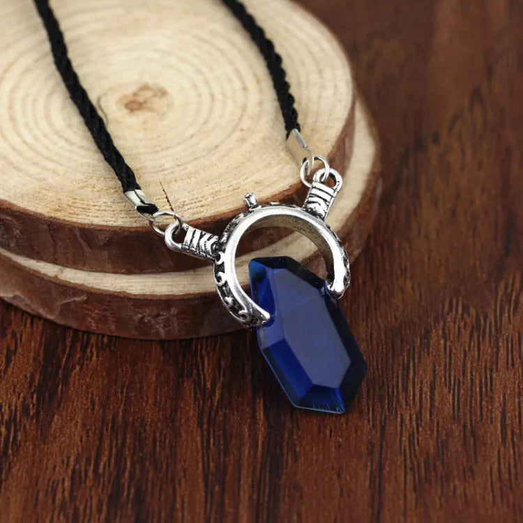 DMC Devil Maycry Pendant Necklace Devil Hunter Dante Perfect Amulet Red Crystal Necklaces for Women Men Choker Jewelry