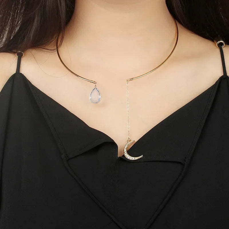 Fashion Simple Star Moon Charm Necklace Delicate Clavicle Chain Zircon Necklace for Women Wedding Party Birthday Jewelry Gift