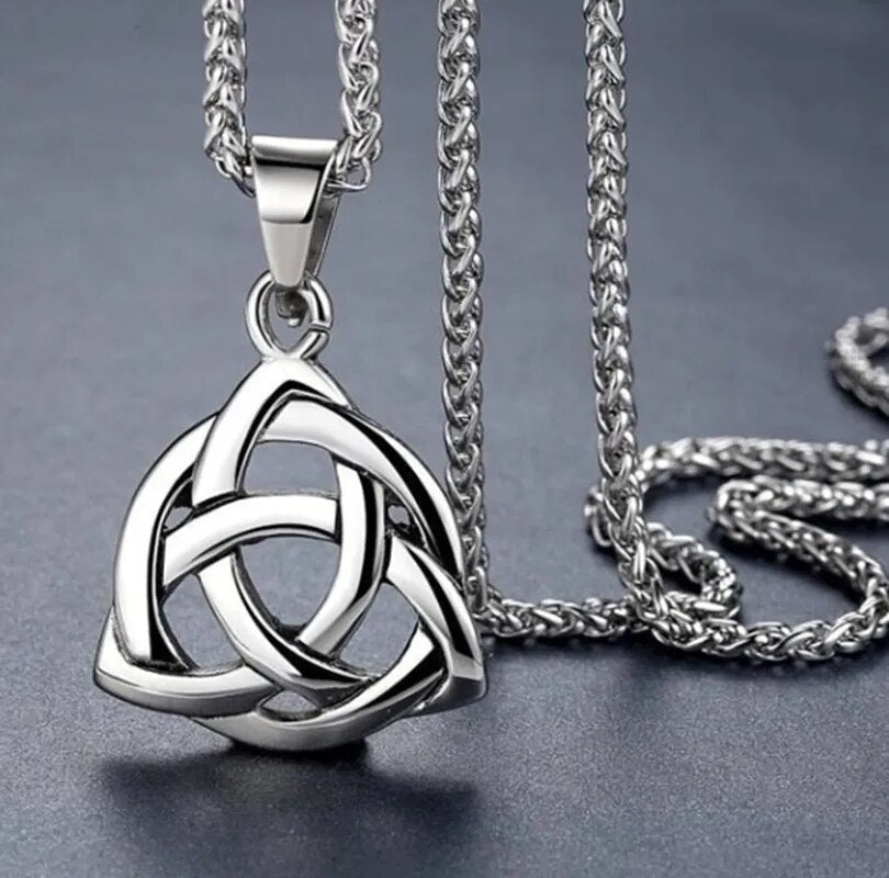 New Metal Black Cross Pendant Necklace Men and Women Fashion Gothic Punk Trend Hip Hop Accessories Jewelry Gift Wholesale