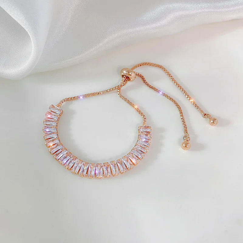 Luxury Sparkling Rhinestone Bracelet Ladies Girls Geometric Delicate Adjustable Bracelet Vintage Style Jewelry Accessories Gifts