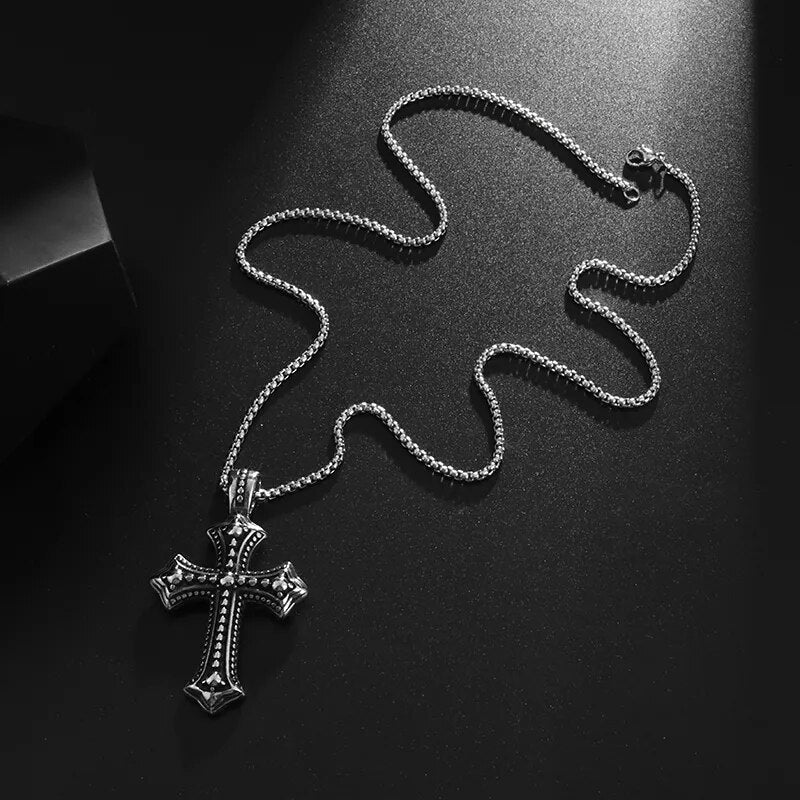 New Metal Black Cross Pendant Necklace Men and Women Fashion Gothic Punk Trend Hip Hop Accessories Jewelry Gift Wholesale