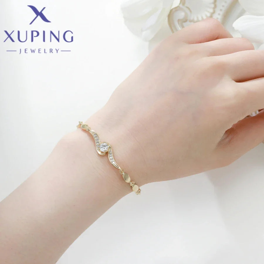 Xuping Jewelry Trendy Exquisite Elegant Simple Shape Women's Bracelet Light Gold Color Birthday Christmas Gifts X000925255