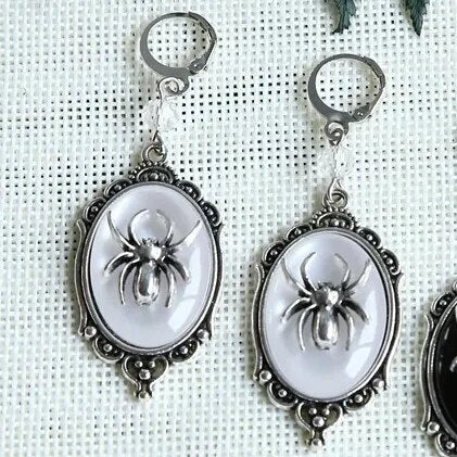 Gothic Dangle Spider Cameo Earrings,small Spider Earrings,Witches,Gothic Victorian Silver plated Framed Spider Cameo Earrings
