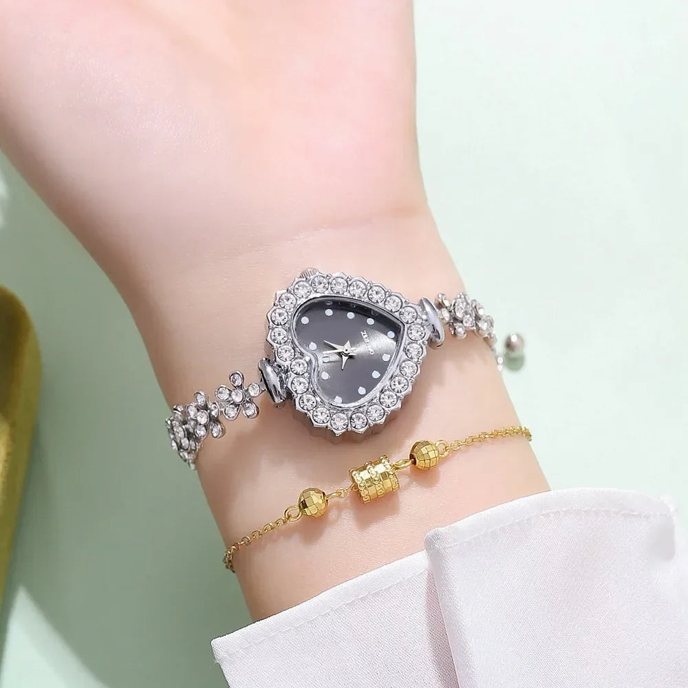 Heart Shape Small Dial Women's Bracelet Watch Quartz Wristwatch Retractable Chain Strap Watch Wholesale relogio reloj mujer