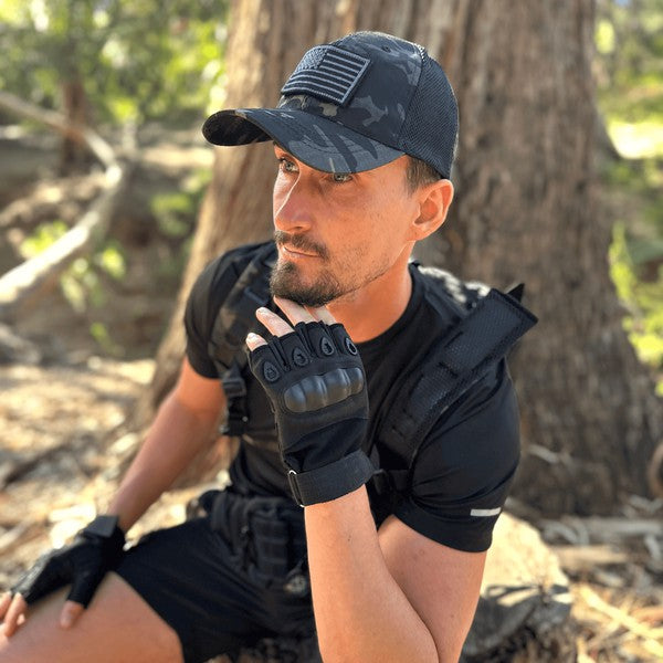 Built for battle and designed for dexterity, these Tactical Military Fingerless Airsoft Gloves are your go-to gear for airsoft, paintball, tactical training, and outdoor missions. With reinforced knuckles and breathable materials, they deliver the perfect balance of protection, flexibility, and grip—without sacrificing speed.