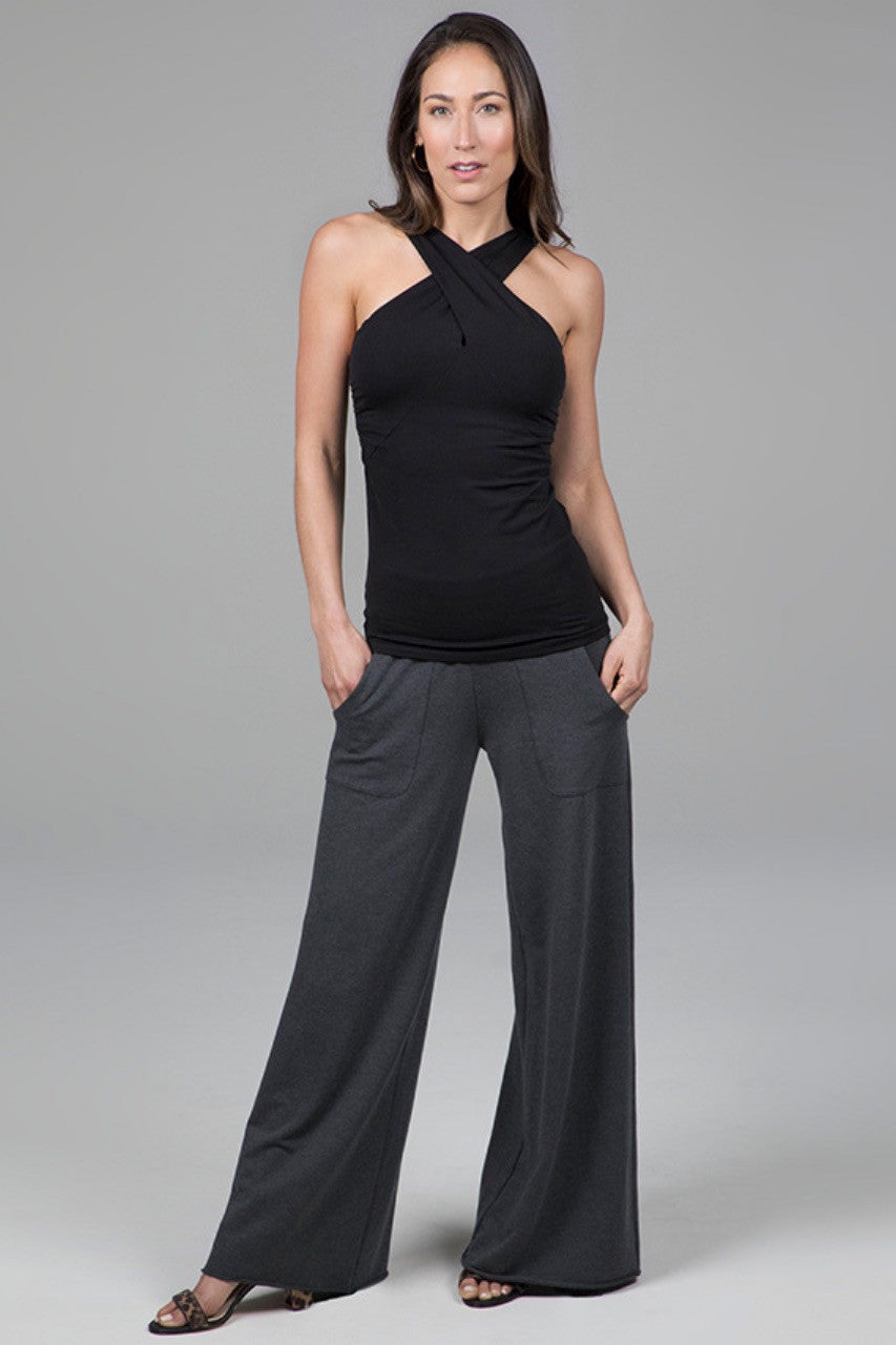 KIRAGRACE LUXE HALTER: BLACK