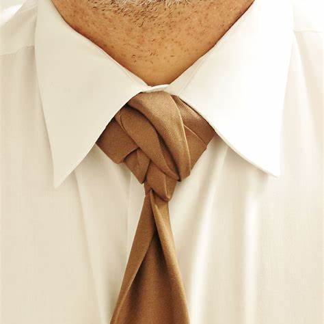 How to Tie a Tie: 5 Simple Knots + Shirt Pairings That Elevate Every Look