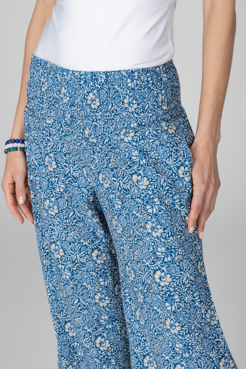 PORTOFINO TRAVEL PANT: BLUE BATIK