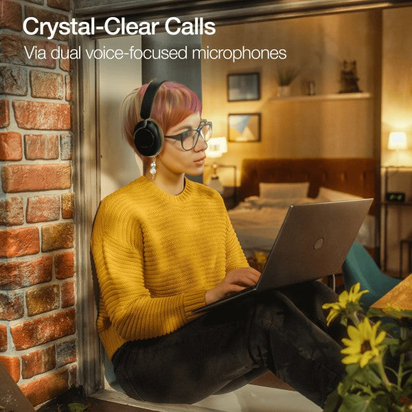 Make Crystal-clear call using  Aura 360 Headphones vial dual coice-focused microphones