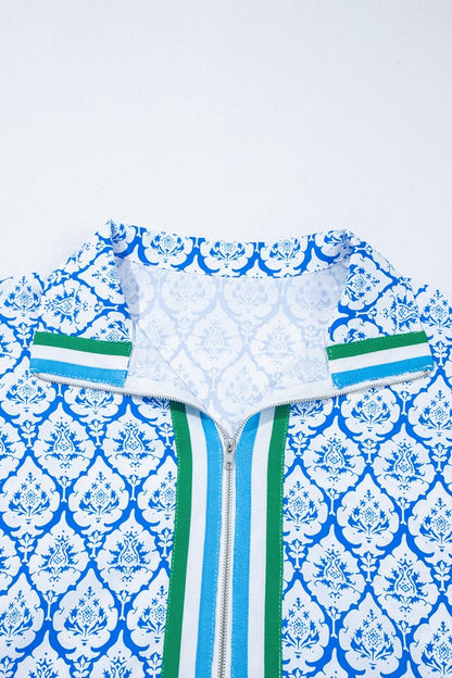 Made from 100% polyester for lightweight durability and easy care. 