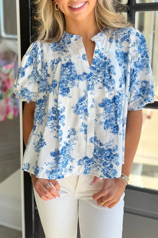 100% polyester fabric offers lightweight, breezy comfort. 