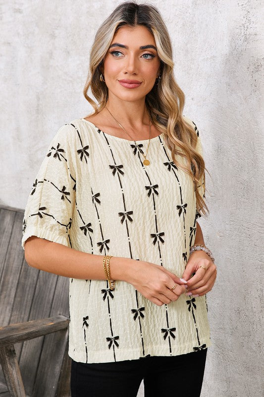 Suitable for brunch, day trips, or casual events.