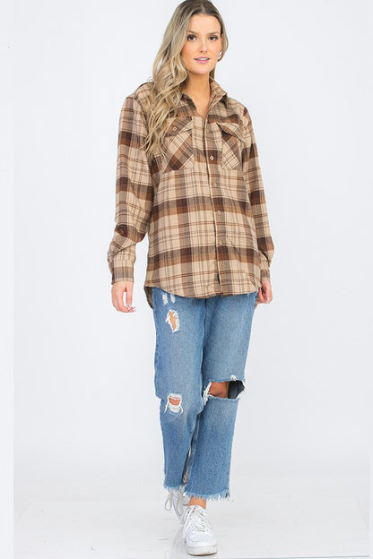 Washed flannel finish for broken-in, vintage appeal.