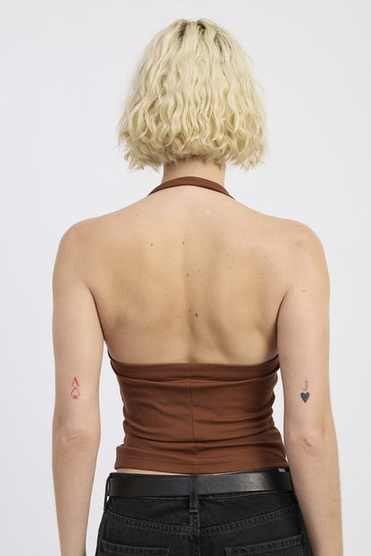 Sleeveless style helps you stay cool; it shows off arms.