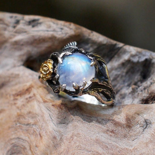 Vintage Moonstone Ring For Women Black Jewelry Gold Flower Finger Ring Female Charming Jewelry Gift Wedding Statement Opal Ring