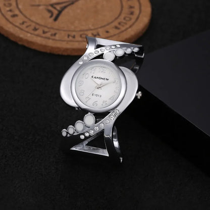 Luxury Gold Bracelet Women's Watches Fashion Diamond Ladies Watch Women Watches Elegant Female Clock montre femme zegarek damski
