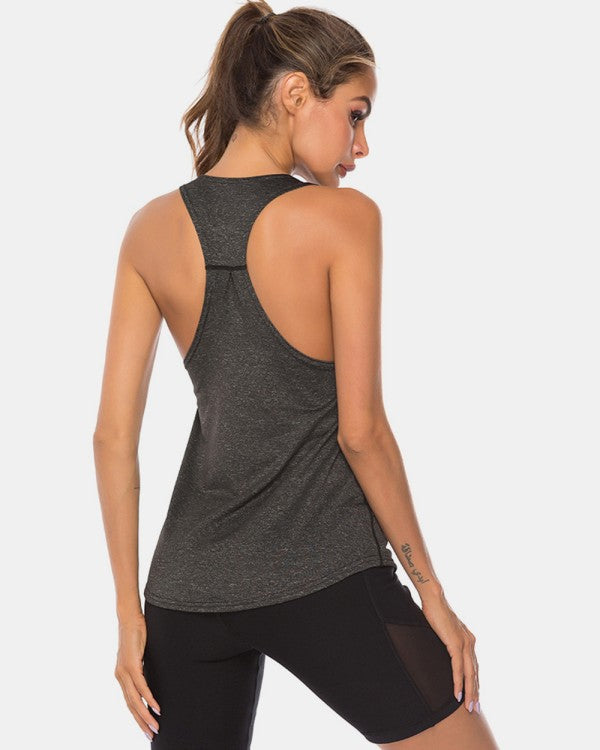 ]The JupiterGear Scoop-Neck Long Tank Top is that one piece you’ll reach for again and again. With a flattering scoop neckline and a longer length that gives you coverage where you want it, this tank is perfect solo or layered under your favorite jacket, hoodie, or cardigan.