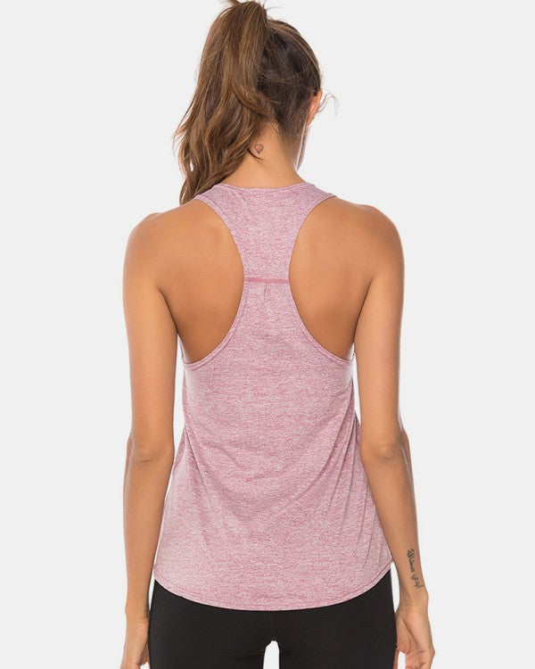 The JupiterGear Scoop-Neck Long Tank Top is that one piece you’ll reach for again and again. With a flattering scoop neckline and a longer length that gives you coverage where you want it, this tank is perfect solo or layered under your favorite jacket, hoodie, or cardigan.