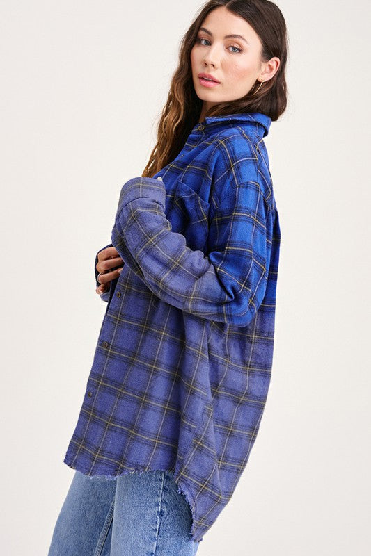 Available in solid and striped colour options for versatility. 