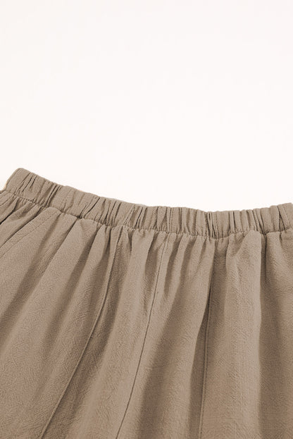 These khaki ruffle shorts are designed to flatter your figure while keeping things light and breezy. With a high-rise fit, soft fabric, and practical pockets, they’re perfect for sunny days and laid-back outings.