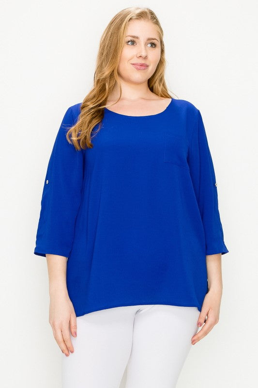 Round neckline for a classic, easy-going look. 