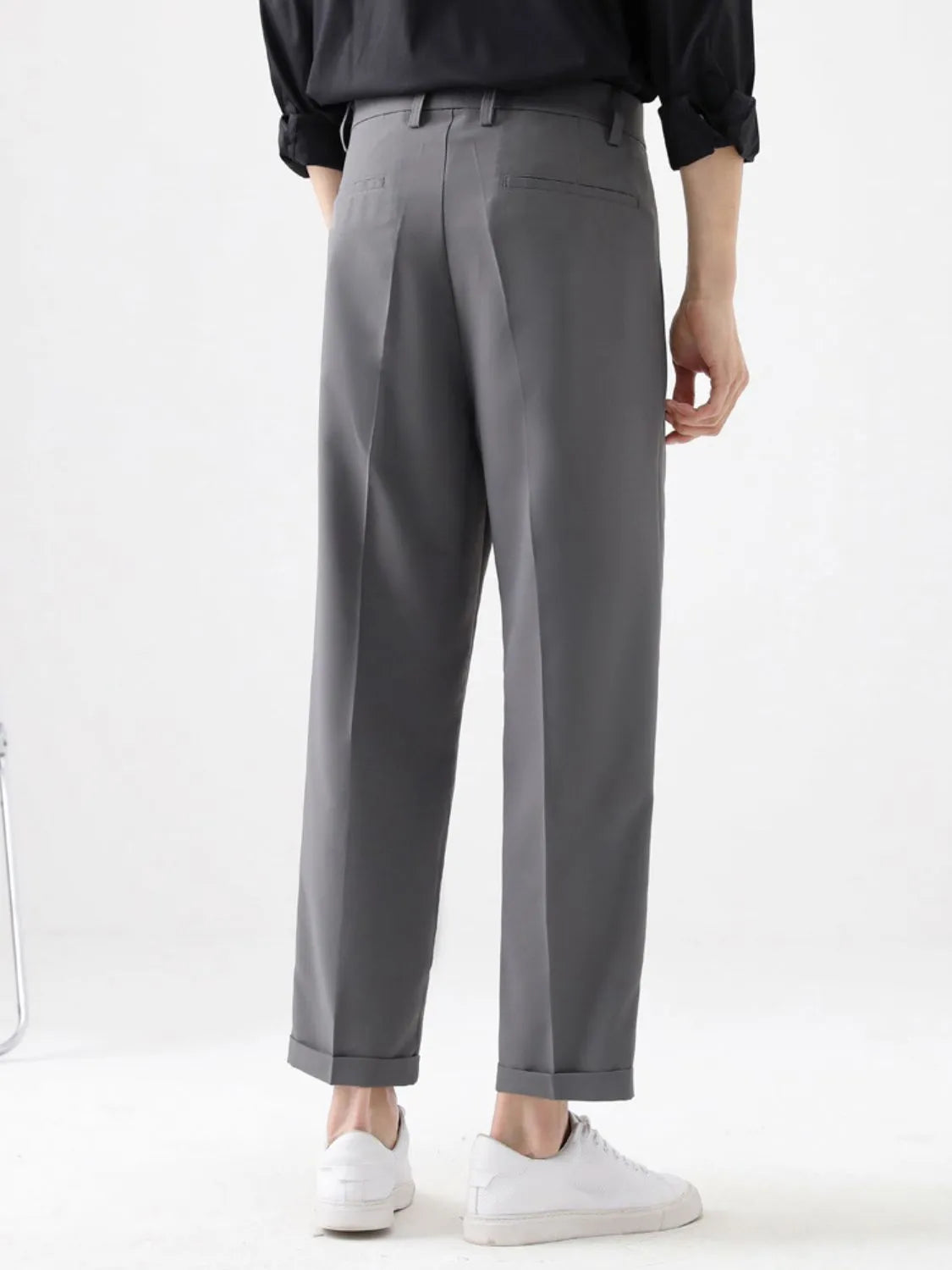 Comfort that fits. Style that lasts. These solid-color pants are designed for everyday wear with a clean, minimal look and a fit that works for every body. Whether you're heading to work, running errands, or relaxing at home, these pants deliver effortless style and all-day comfort.
