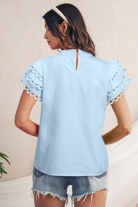Soft pastel color scheme is easy to match with jeans, skirts, or light trousers. (styling idea) 