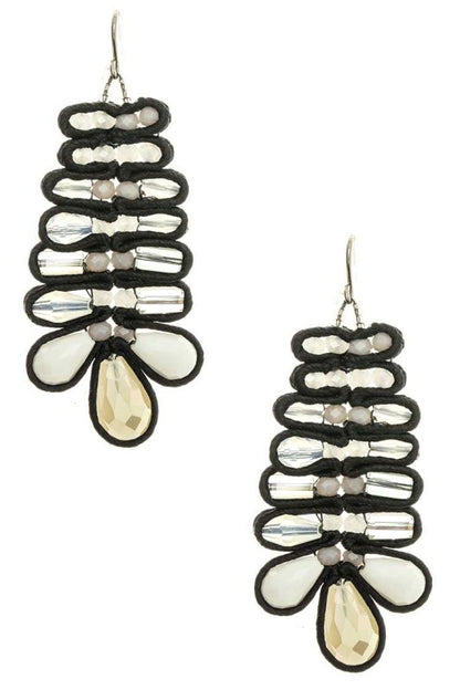 These Mix Bead Leaf Earrings feature a stunning blend of colorful beads and delicate leaf motifs, bringing together earthy elegance and playful charm. Whether you're dressing for a festival, brunch, or a creative day out, these earrings add a touch of whimsy to any look.
