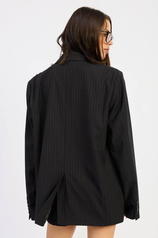 PIN STRIPE OVERSIZED BLAZER