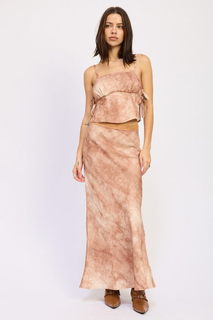 Sleeveless cut offers unrestricted movement — great for daily wear or workouts. 