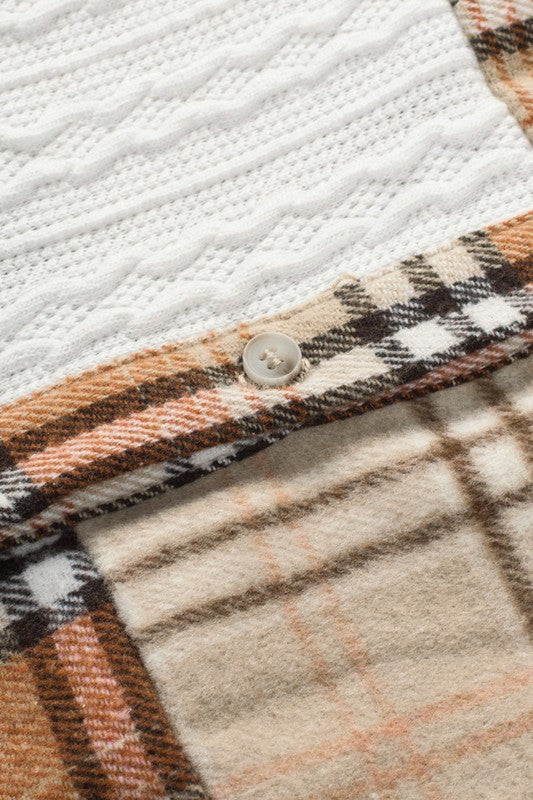 Hem is suited for pairing with leggings, jeans, or skinny bottoms. 