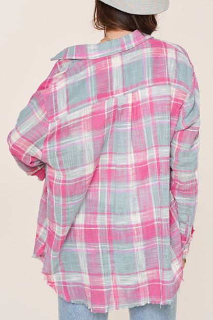 Soft fabric and dropped shoulders make it cozy and easy to move in, whether you're dressing it up or keeping it chill.