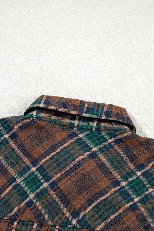 Combines the comfort of a shirt with the warmth of a jacket.