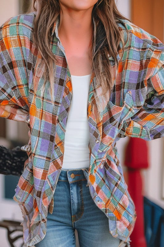 Relaxed fit with drop sleeves for a breezy, comfortable silhouette. 