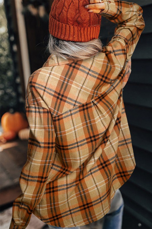 Full-length sleeves with button cuffs for coverage and adjustability. 
